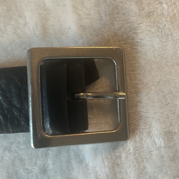 Armani Exchange vintage Black leather Belt with Silver Buckle - Picture 5 of 7